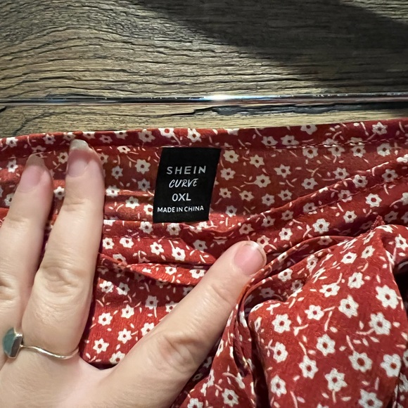 Floral Wrap Midi Skirt - Picture 4 of 4